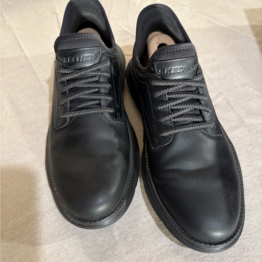 Skechers Black Men's Oxfords